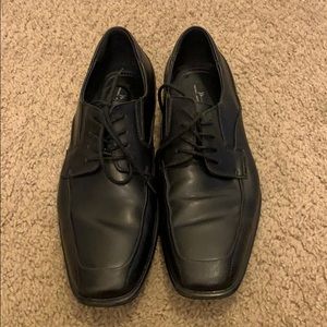 Men’s Black Dressy Shoes
